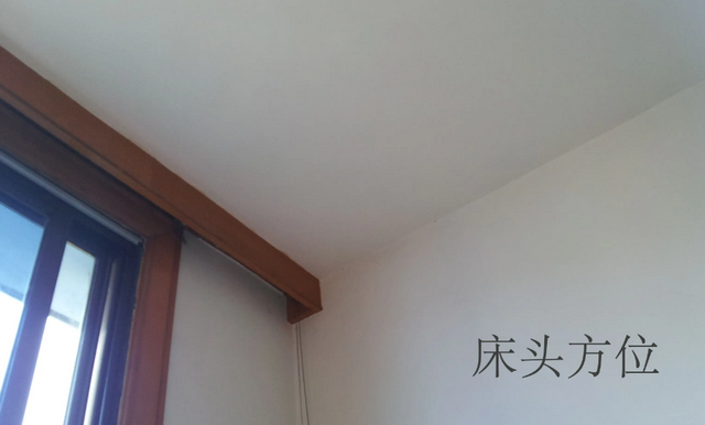 专题图片:居室中的横梁压顶要怎么依靠风水