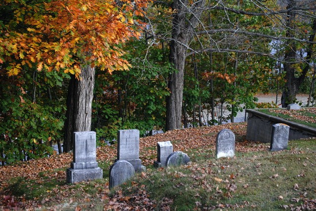 专题图片:墓地周边风水禁忌